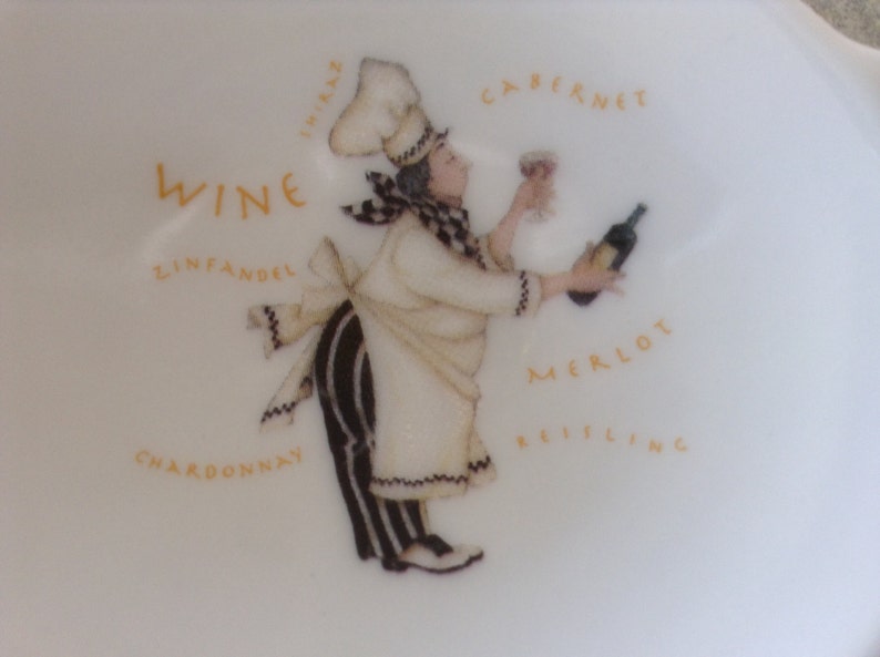 Ceramic Teabag Holder Chef Holding Bottle of Wine 4.5 image 2