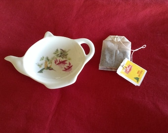 Ceramic Teabag Holder  Humming Bird Flying 4.5 "