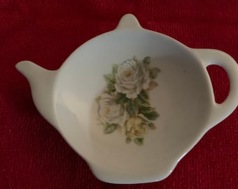 Ceramic Teabag with  White  Roses 4.5