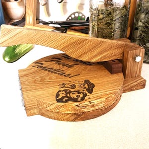 CNC Fräse Tortilla Press (DXF, SVG, eps), 3 Designs, eine kostenlose SVG Dancing Pepper :) zip und seltene digitale Dateien