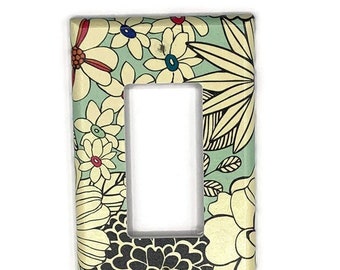 Rocker Switch Plate in Sketch Flower  (142R)