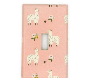 Single Switch Plate in Little Llama (129S)