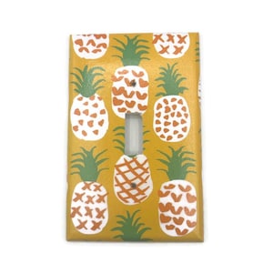 Light Switch Plate Cover in Pineapple (110 mid)