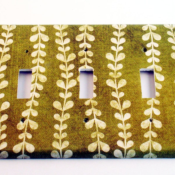 Triple Light Switch Cover  Wall Decor Switch Plate Switchplate in  Vines (138T)