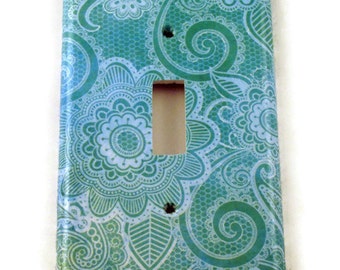 Light Switch Cover  Wall Decor Switch Plate Light Switchplate in  Teal Paisley  (219S)