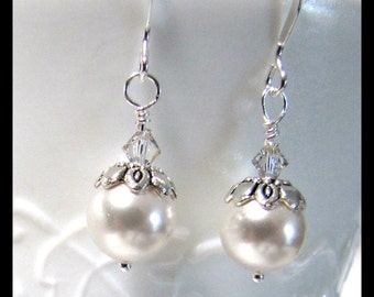 White Pearl Earrings, Swarovski Pearls, Dangle Earrings, Bridesmaid Earrings, Occasional,Beaded Earrings,  .925 Sterling Ear Wires #1181