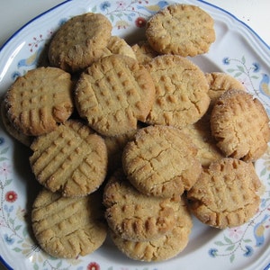 2 doz. peanut butter cookies image 1