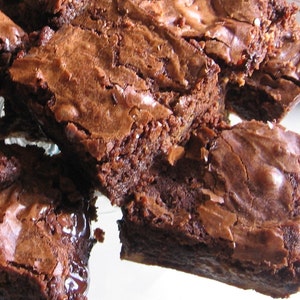 1 doz. classic brownies image 2