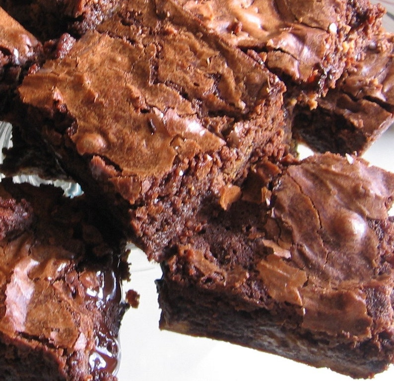 1 doz. classic brownies image 2