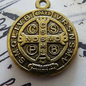 St. Benedict Catholic Vintage Bronze Italian Medal Pendant - Patron Saint Of Europe Kidney Disease, Poisoning, Protector Of Schoolchildren!
