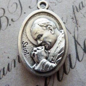 Pope John Paul II Karol Józef Wojtyla, Italian Religious Medal Holy Pendant Charm - Our Lady Of Czestochowa Krolowa Polski The Black Madonna