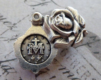 Italiaanse Rose Flower Medaillon Hanger Wonderbaarlijke Medaille van de Heilige Maagd Maria - Vintage Souvenir Katholieke Religieuze Ketting Charme Sieraden!