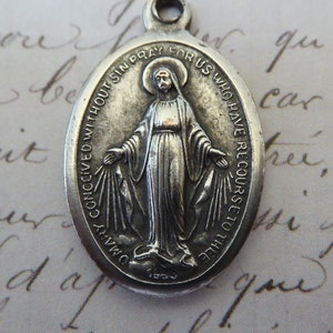 Italienische Miraculous Religiöse Medaille der makellosen Empfängnis Gesegnete Jungfrau Maria 1830 Ave Maria katholische Halskette Mutter Gottes
