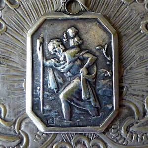 Art Nouveau Saint Christopher Necklace Pendant Medal Protector Of Travelers With French Inscription - Patron Of Travelers Catholic Medallion