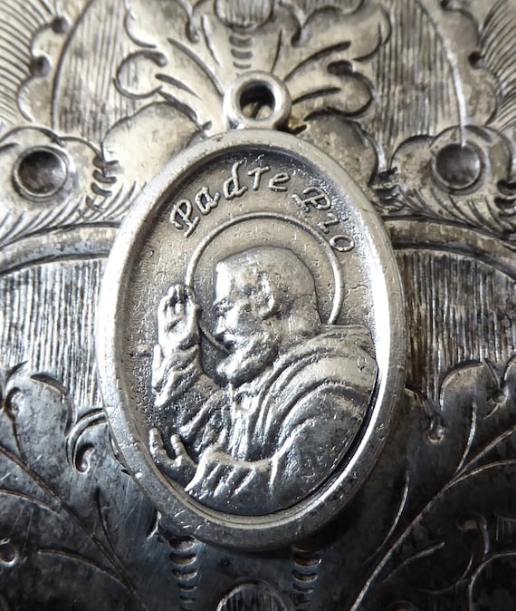 Italian Religious Miraculous Medal Padre Pio Of Pietrelcina Pray For Us, Sacred Gifts Of Stigmata & Bilocation Patron Saint Of Unborn Babies
