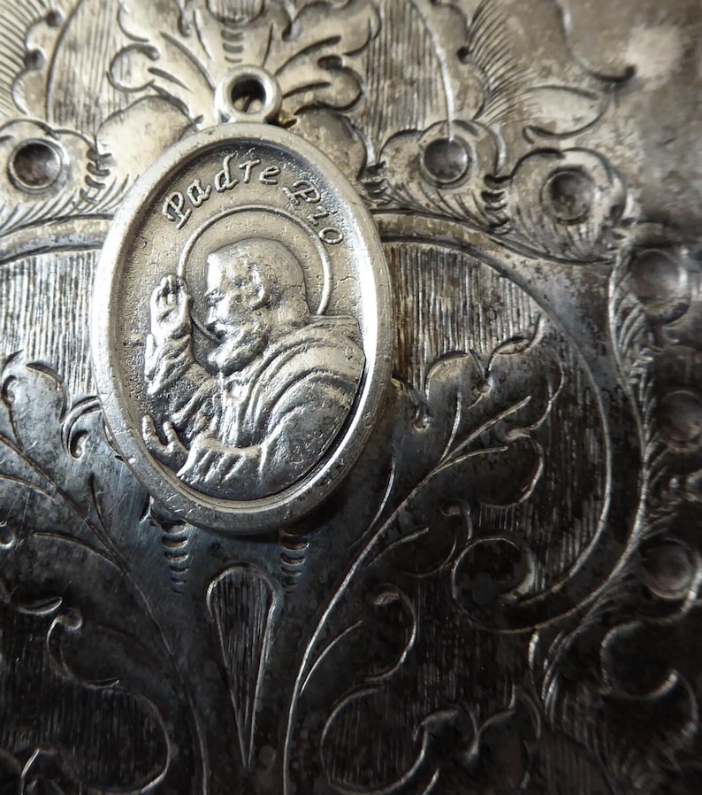 Italian Religious Miraculous Medal Padre Pio Of Pietrelcina Pray For Us, Sacred Gifts Of Stigmata & Bilocation Patron Saint Of Unborn Babies image 3