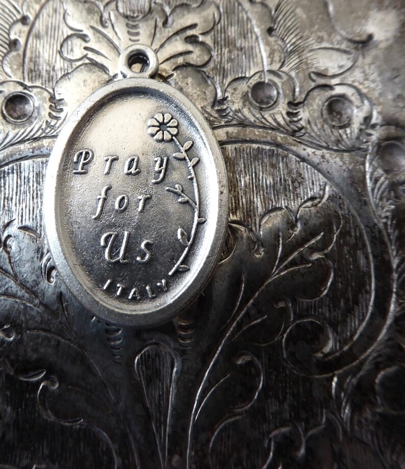Italian Religious Miraculous Medal Padre Pio Of Pietrelcina Pray For Us, Sacred Gifts Of Stigmata & Bilocation Patron Saint Of Unborn Babies image 4