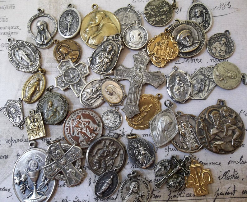 Italian Religious Miraculous Medal Padre Pio Of Pietrelcina Pray For Us, Sacred Gifts Of Stigmata & Bilocation Patron Saint Of Unborn Babies image 5