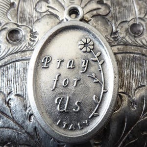 Italian Religious Miraculous Medal Padre Pio Of Pietrelcina Pray For Us, Sacred Gifts Of Stigmata & Bilocation Patron Saint Of Unborn Babies image 2