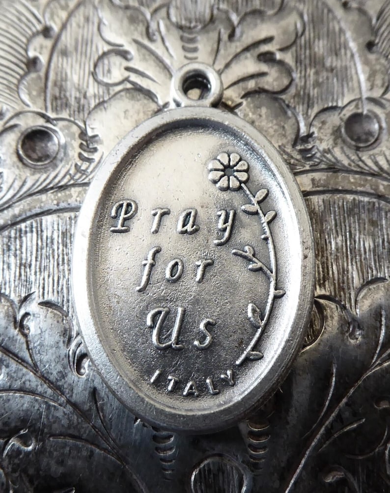 Italian Religious Miraculous Medal Padre Pio Of Pietrelcina Pray For Us, Sacred Gifts Of Stigmata & Bilocation Patron Saint Of Unborn Babies image 2