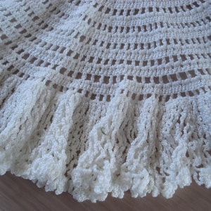Vintage Handmade Crochet Oblong Doily Frilly Design White Color 14 x 16 51 image 3