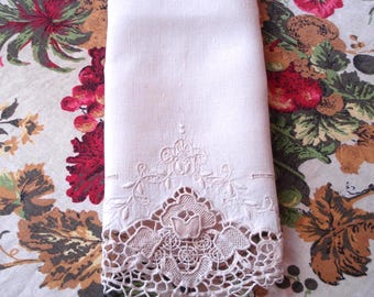 Vintage Ecru Linen Hand Guest Towel - Needle Lace & Embroidery - 15" x 23"
