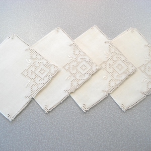Set of 4 Vintage Italian Drawnwork & Embroidery Tea Napkins - Linen Fabric - 10.5 Inch - Ecru Color - A41