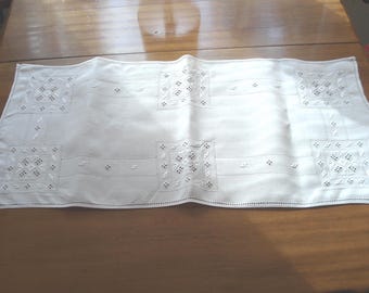 Antique Runner - Italian Punto Antico Embroidery - White Linen - 16" W x 34" L