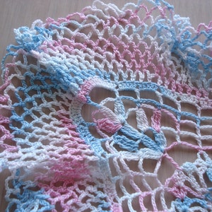 Vintage Variegated Pink & Blue Square Ruffled Scalloped Doily 70 image 4