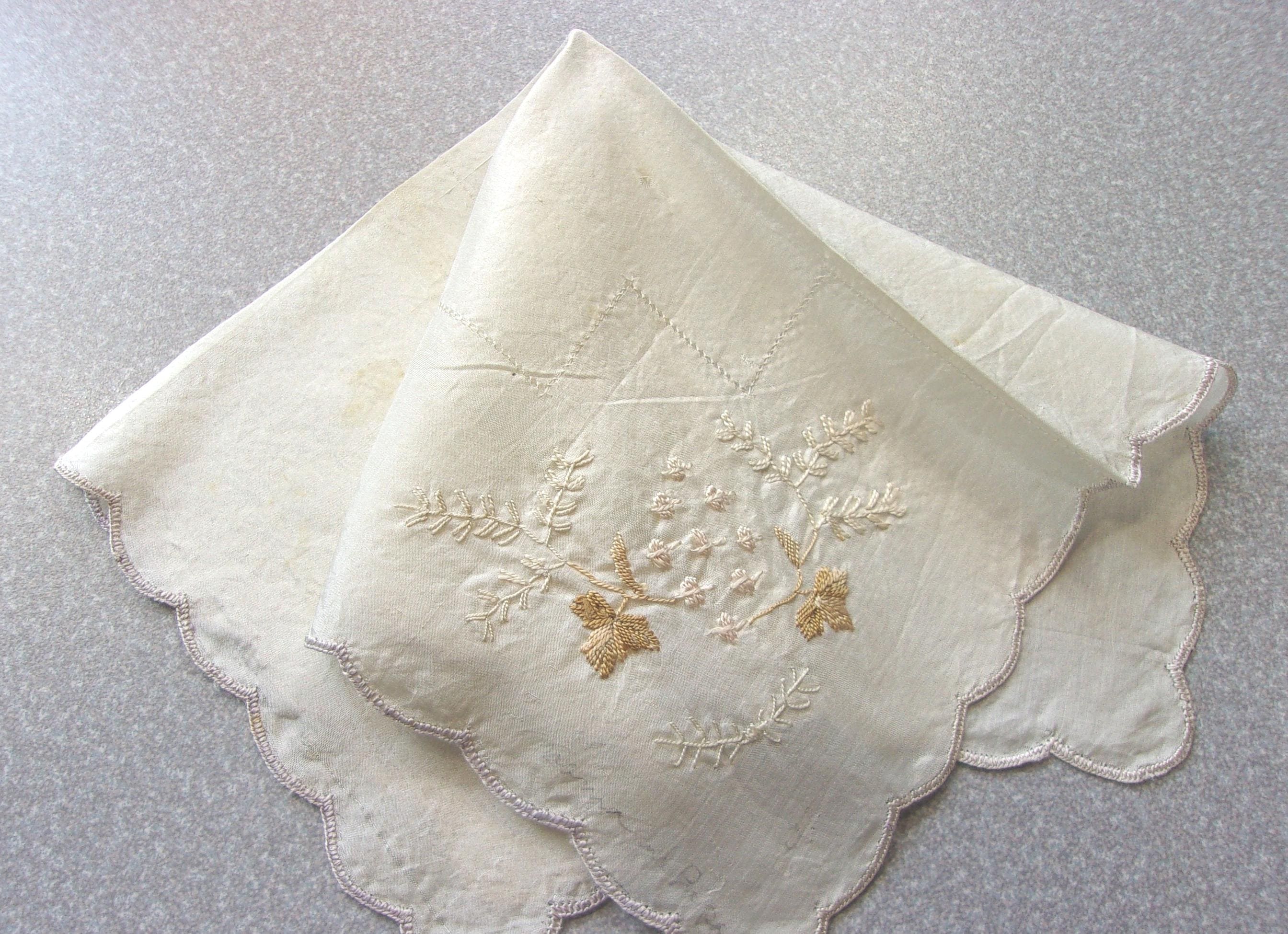 小物 1900s Hand Embroidery Handkerchief Vintage Handkerchief with Red Floral Embroidery Set of 2 | eBay