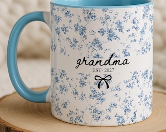 Personalized Grandma EST 2027 Mug Pregnancy Announcement Gift, First Time Grandma Present, Baby Reveal, De Jouy  Floral, New Grandma Gift