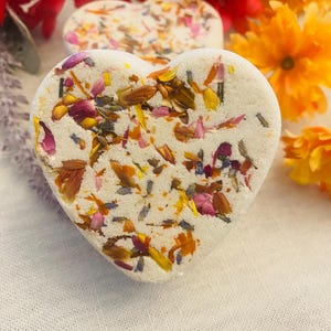 Heart Shower Steamers - Aromatherapy Shower Bomb, Self Care Shower Fizzy, Spa Gift, Gift for Her, Gift for Friend, Large Shower Steamer