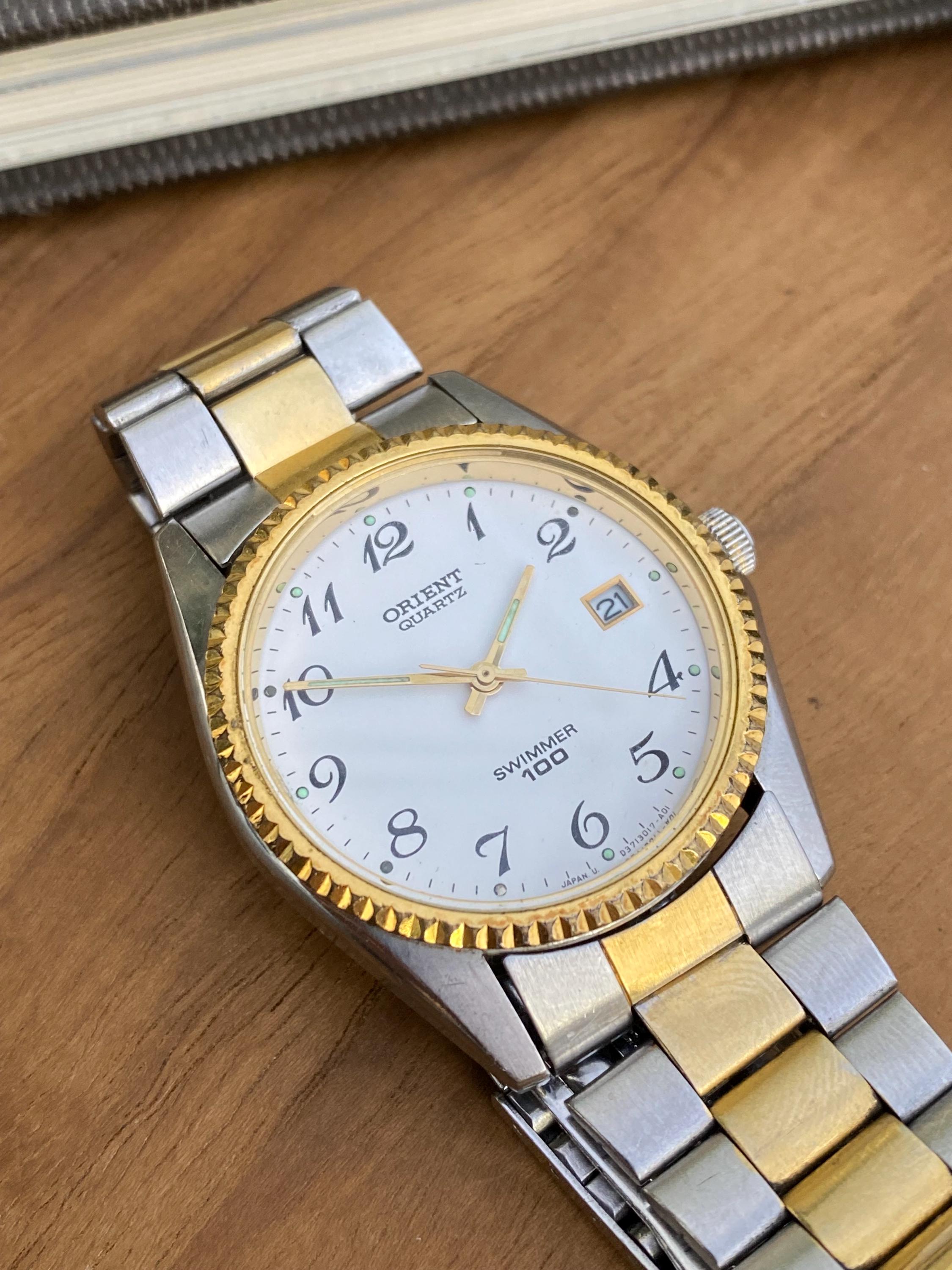 Vintage Orient Swimmer Two-tone Fluted Bezel Quartz Watch With