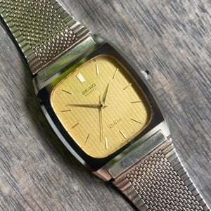 希少✨　SEIKO Dolce ゴールド 腕時計 メンズ クォーツ ヴィンテージ 稼働 良品 SEIKO DOLCE 腕時計 ブレス一体型 ゴールド メンズ