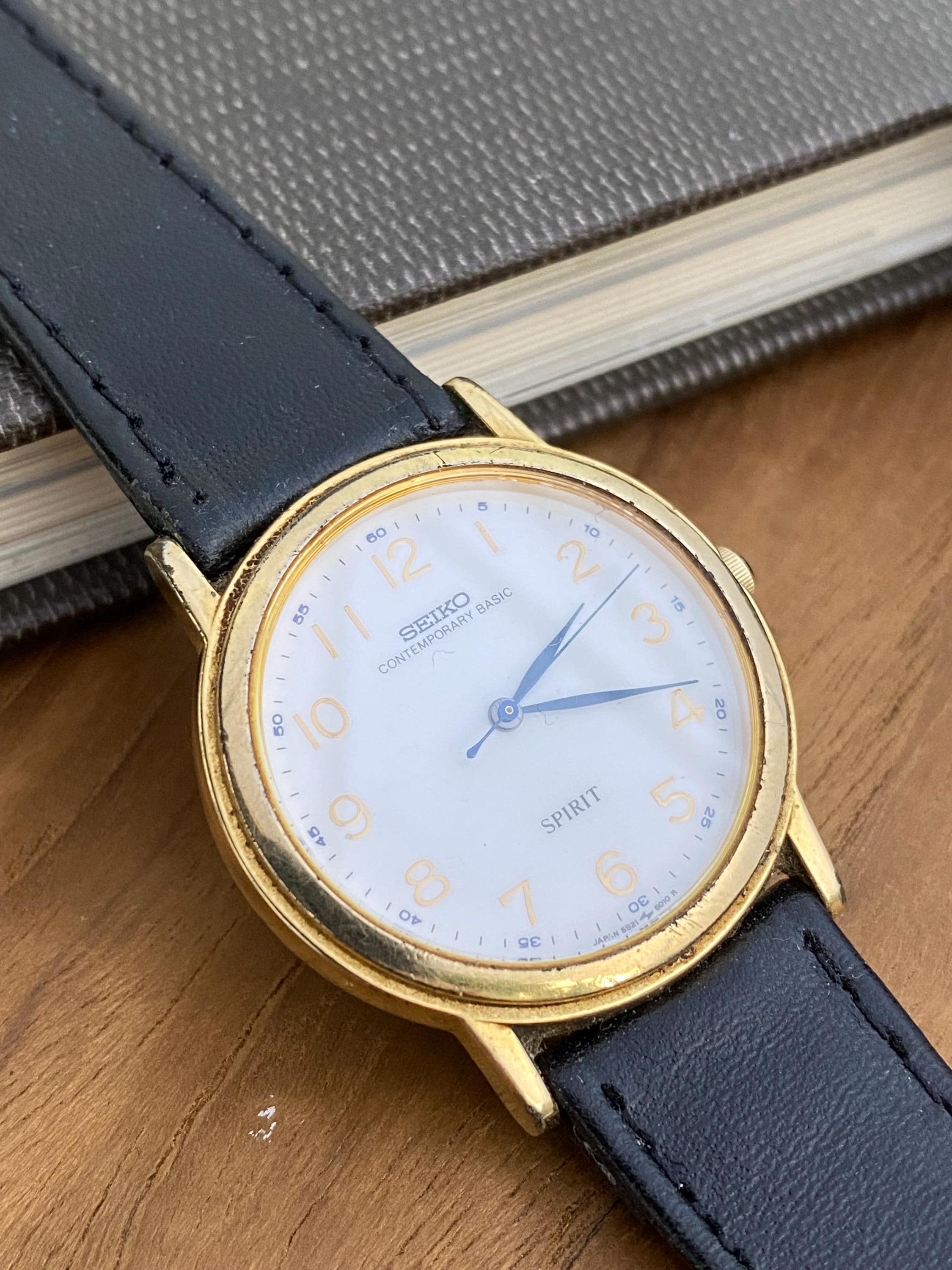 Seiko Spirit Gold Watch Leather Strap Quartz Dress Watch Men's