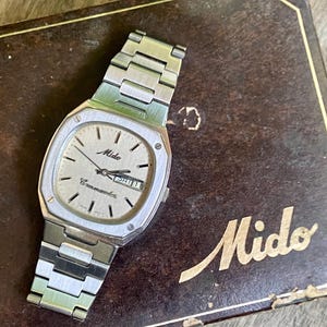 Rare Mido Commander 8016 Square “nautilus” Swiss Made With Box