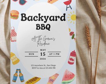 Può includere: Un invito blu e bianco per un barbecue in giardino presso la residenza dei Garcia, domenica 15 maggio 2024 alle 13:00. L'invito presenta una varietà di illustrazioni a tema estivo, tra cui un hamburger, un hot dog, un'anguria, occhiali da sole e una palla da spiaggia.