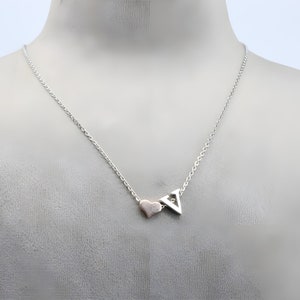 Pingente de coração de prata esterlina Valiant Love com cristais premium VeeLux