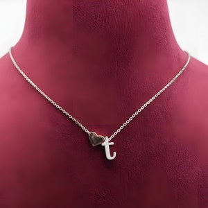 Pingente de coração de prata esterlina com inicial preciosa e cristais premium VeeLux
