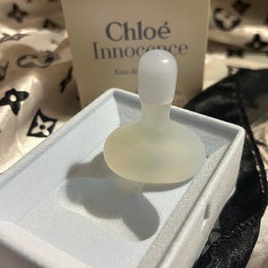 Chloe innocence - Etsy 日本