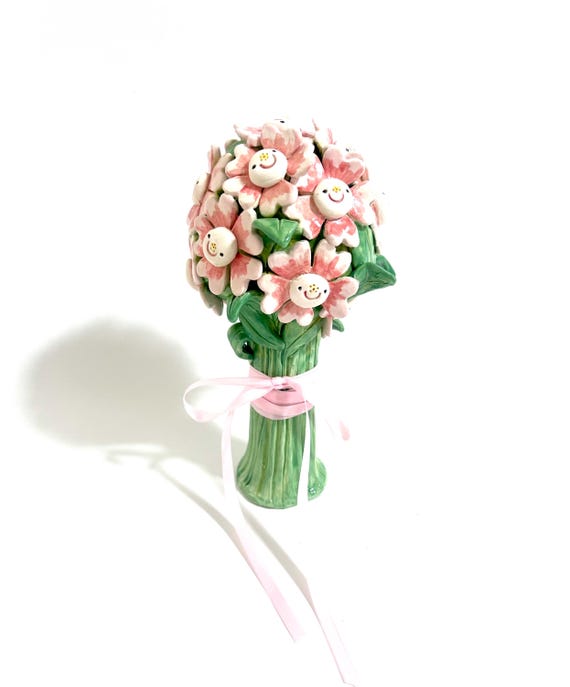 陶器製花瓶 花のアレンジメント 手作りの陶器製ピンクの花束：永久フラワーアレンジメント 陶器製花瓶