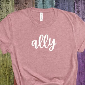 アリー | ユニセックス ソフトコットン T シャツ | LGBTQ プライド