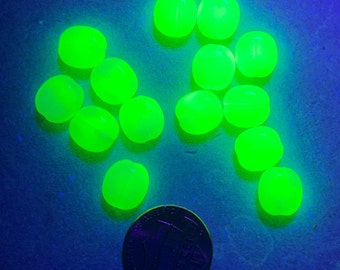 Black Light Glow in the Dark Glass Beads Vintage Czech 9x11mm Whitish Yellow 30 piece bag