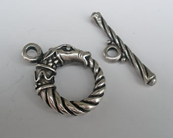 Pewter Horse Head Toggle Clasp, 20mm, Sturdy Statement Necklace Fastener