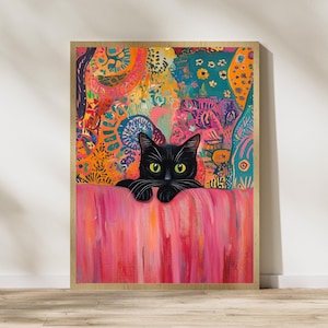Abstrakte schwarze Katze hinter rosa Couch, bunte abstrakte Malerei, Dopamin-Dekor, vielseitige Wandkunst, wunderliche abstrakte Kunst, rosa Drucke