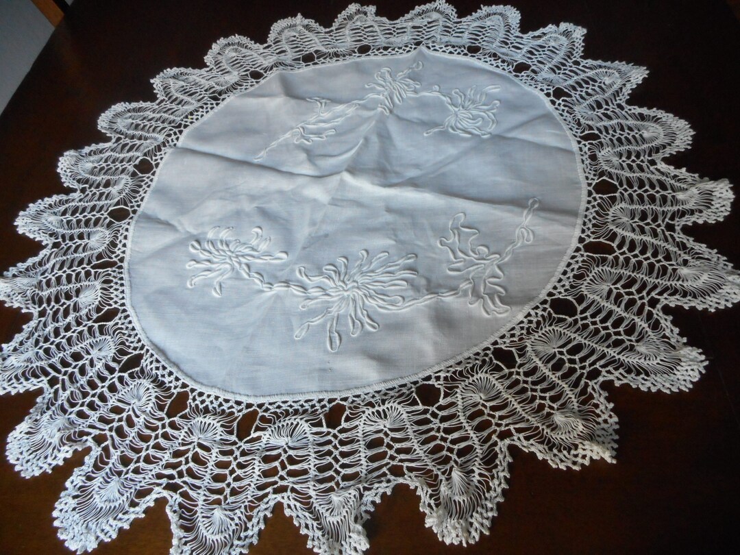 VINTAGE 20 Embroidered Flowers White Fabric Hairpin Lace Etsy