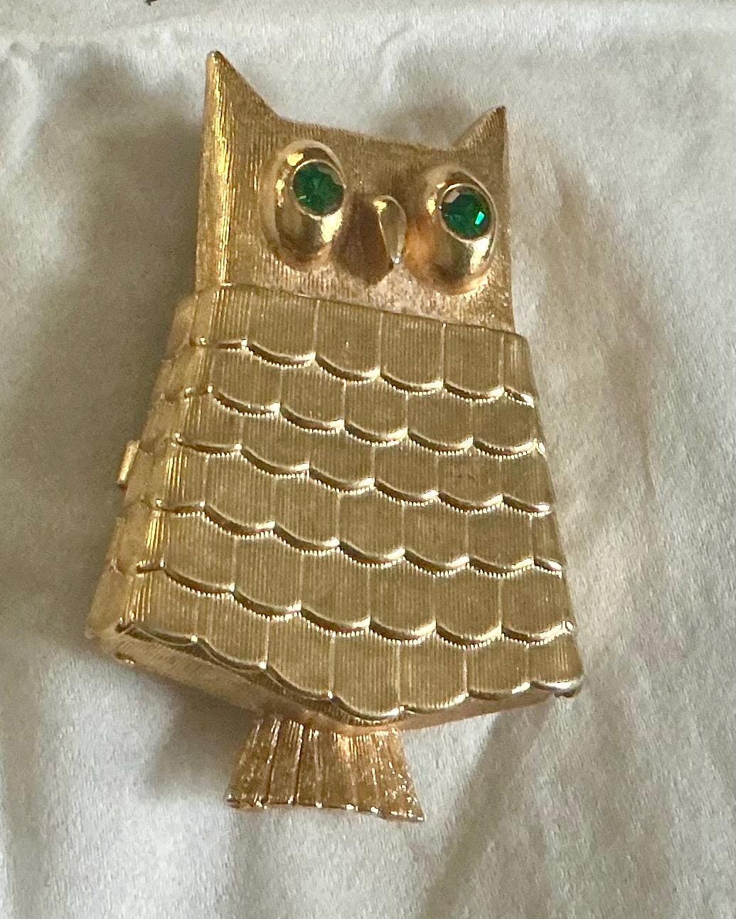 VINTAGE 2  1/8&rdquo; Avon Perfume Owl Gold Metal Green Rhinestone Eyes Costume Clothing Adorn Acces