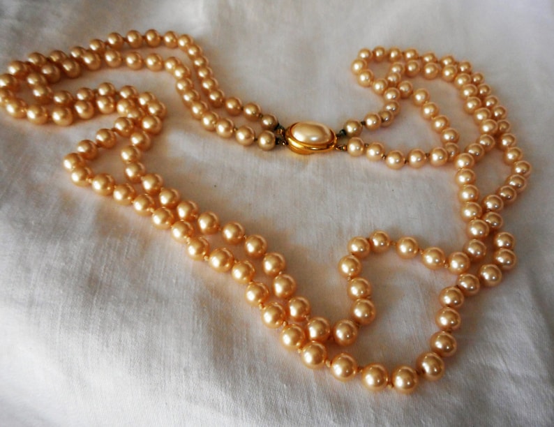 VINTAGE Double Strand Signed Crown Trifari Faux Pearl Jewelry Necklace P1