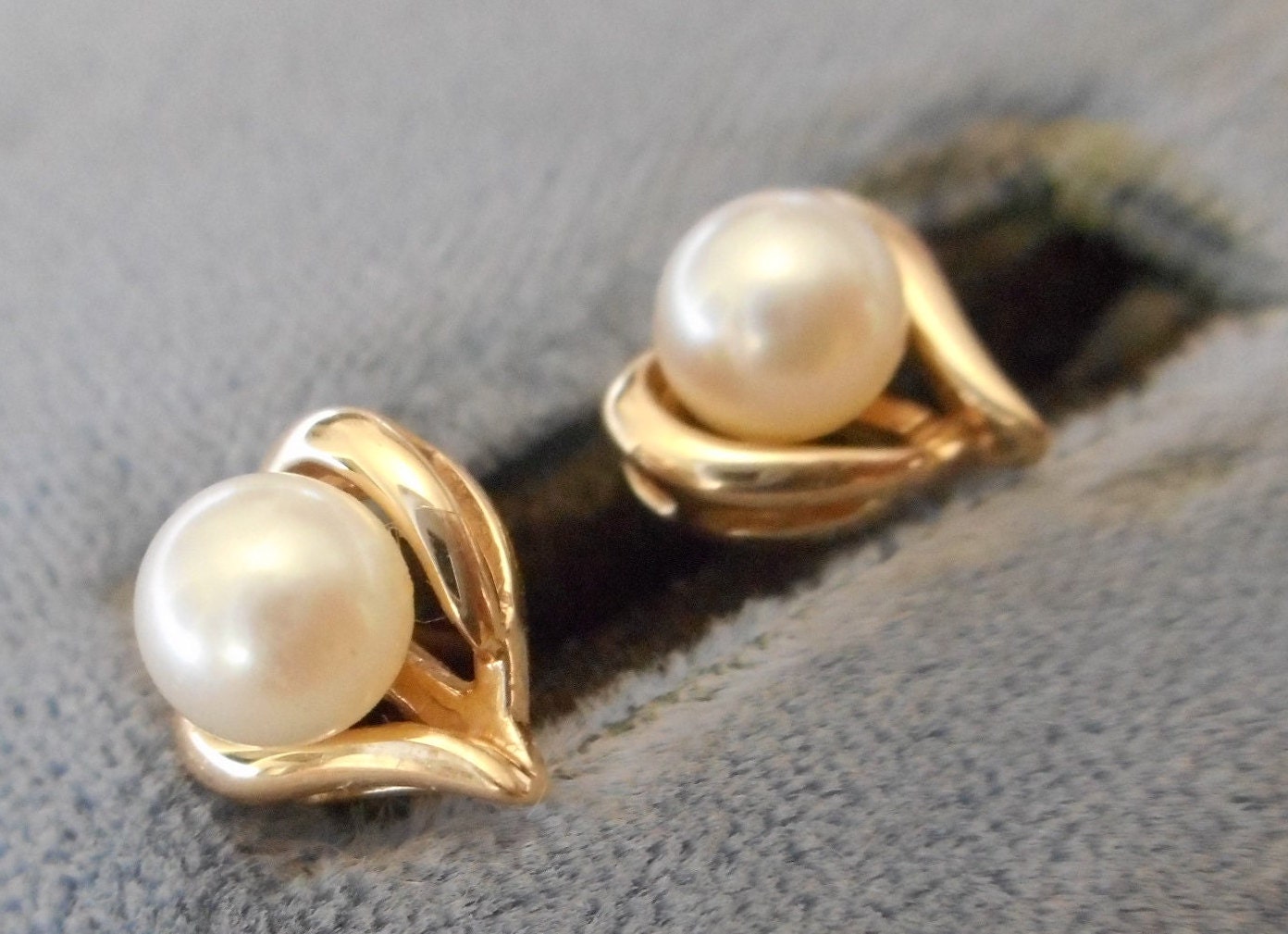 Details more than 183 vintage gold pearl earrings best