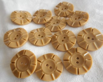 Set/ 12 Vintage 11/16” Caramel Tan Casein Plastic Sew Thru Costume Clothing Sewing Buttons